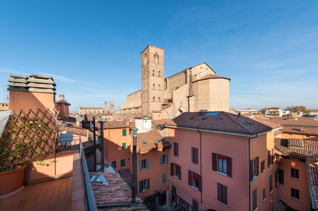 Housmart Corte Galluzzi 7/1 Bologna Exterior photo
